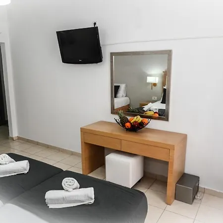 Apartment Angela Kremastí